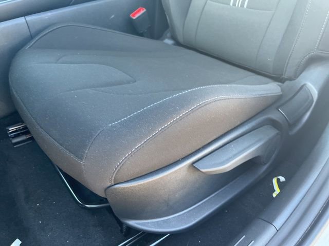 Used 2025 Hyundai Elantra SEL image 20
