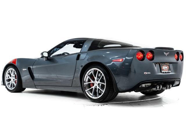 Used 2013 Chevrolet Corvette Z06 w/ 2LZ Preferred Equipment Group RWD image 10