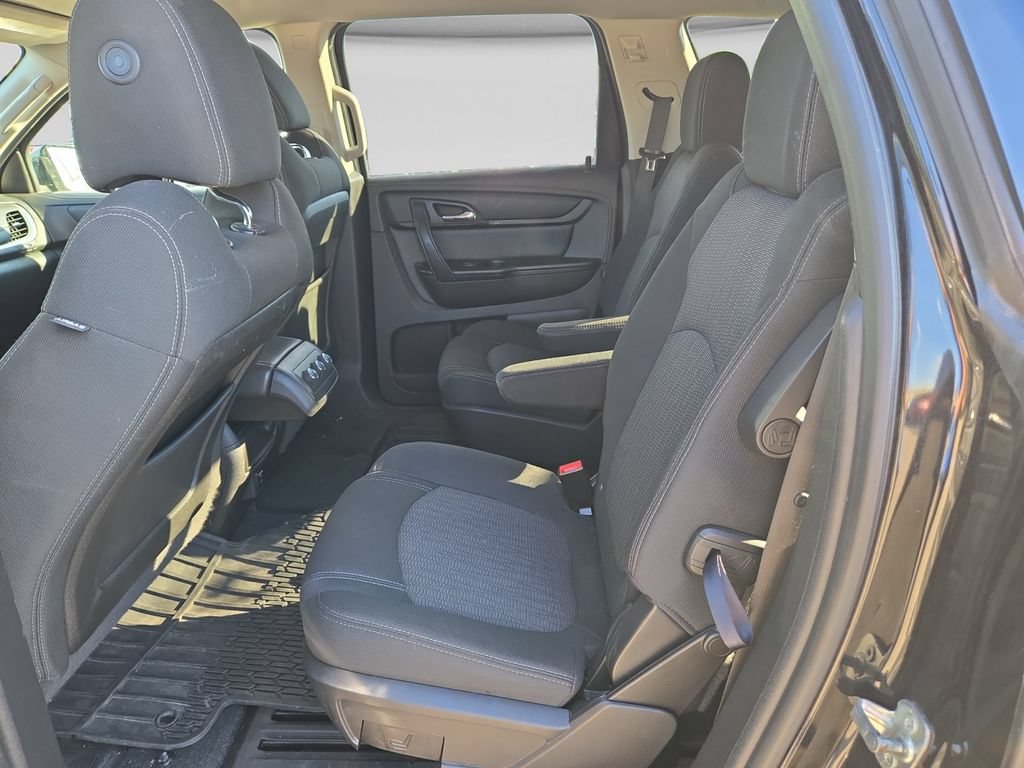 Used 2016 Chevrolet Traverse LT w/ Style and Technology Package AWD/4WD image 15