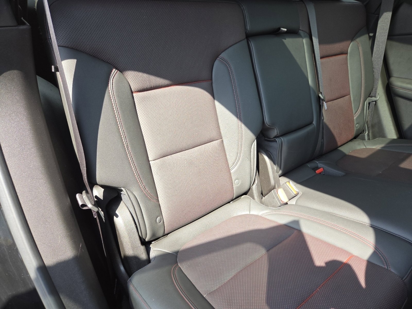 Used 2019 Chevrolet Blazer RS FWD image 28