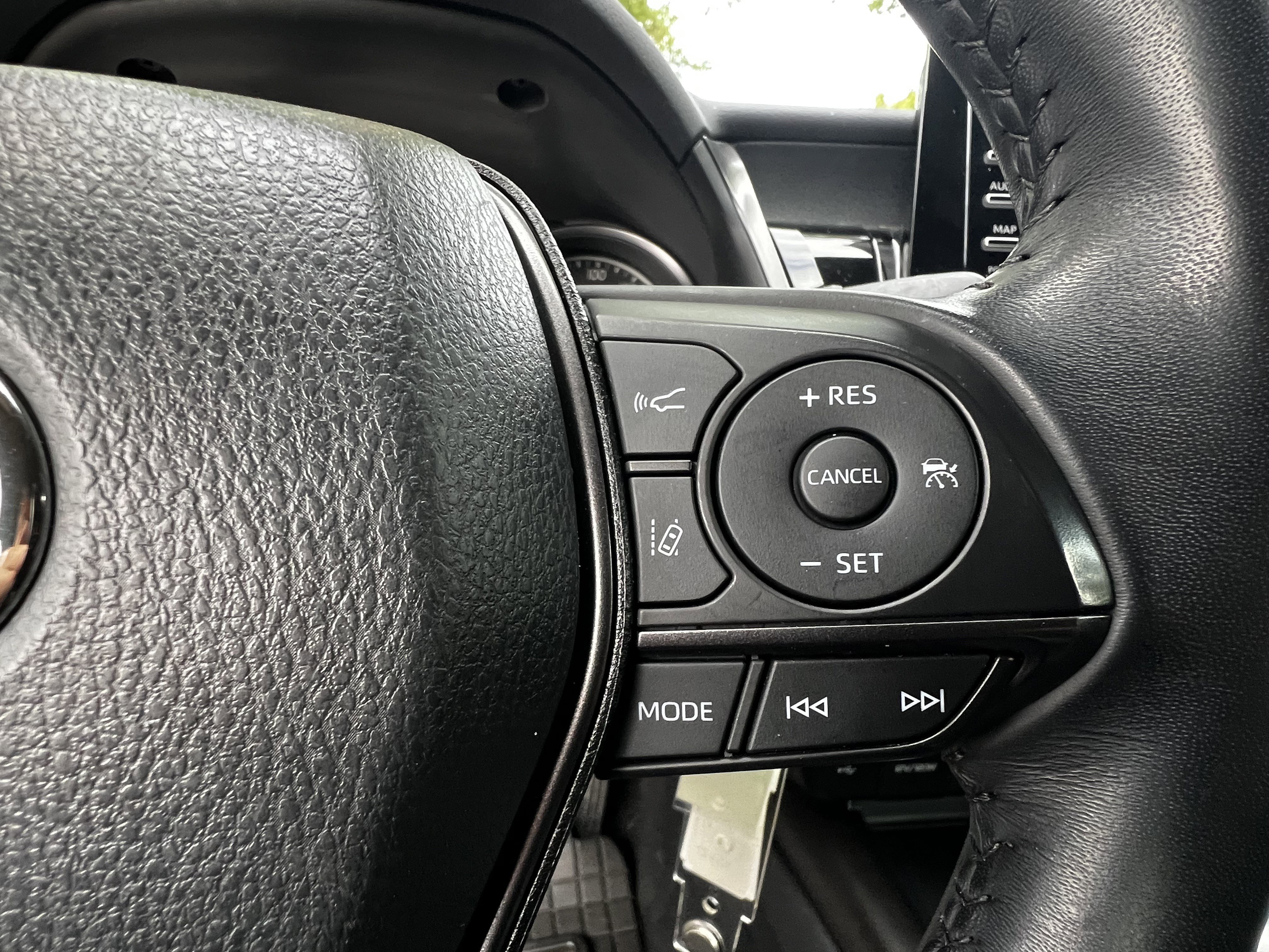 Used 2023 Toyota Camry SE FWD image 20