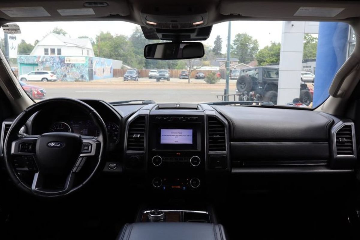 Used 2019 Ford Expedition Platinum AWD/4WD image 22