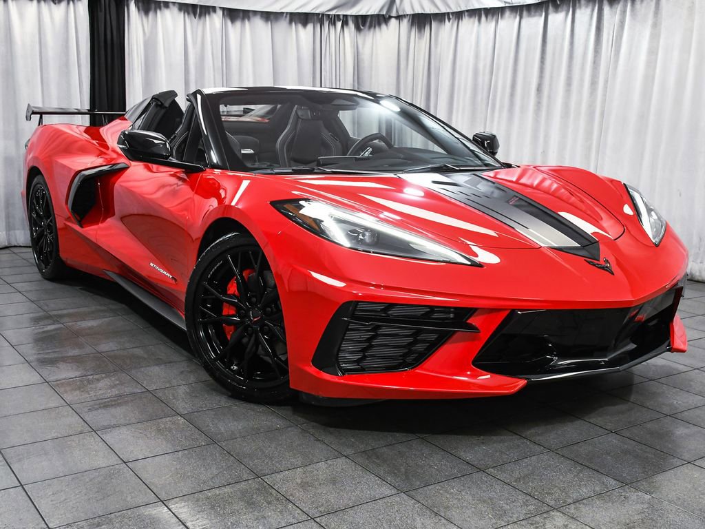 Used 2024 Chevrolet Corvette Stingray Convertible RWD image 3