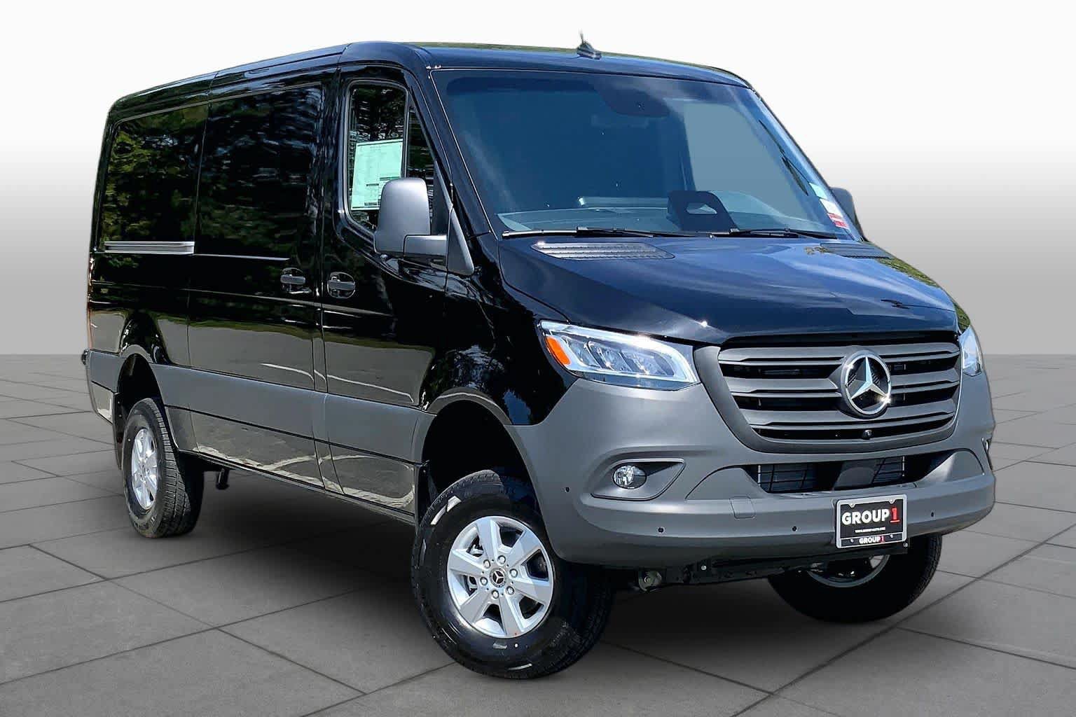 New 2026 Mercedes-Benz Sprinter 2500 video 2