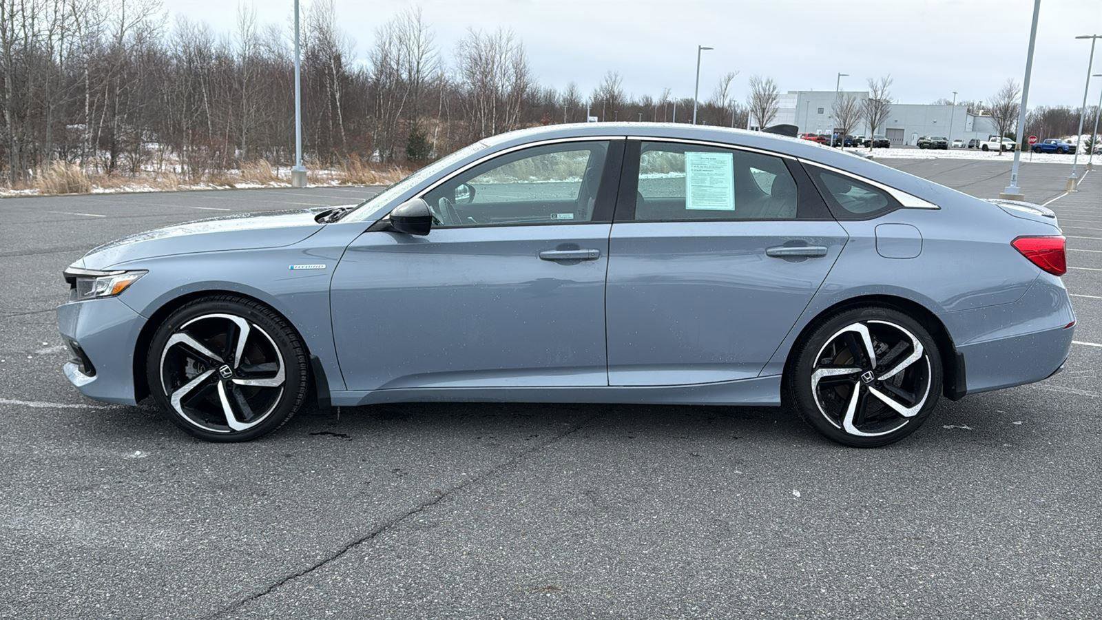 Used 2022 Honda Accord Sport image 11