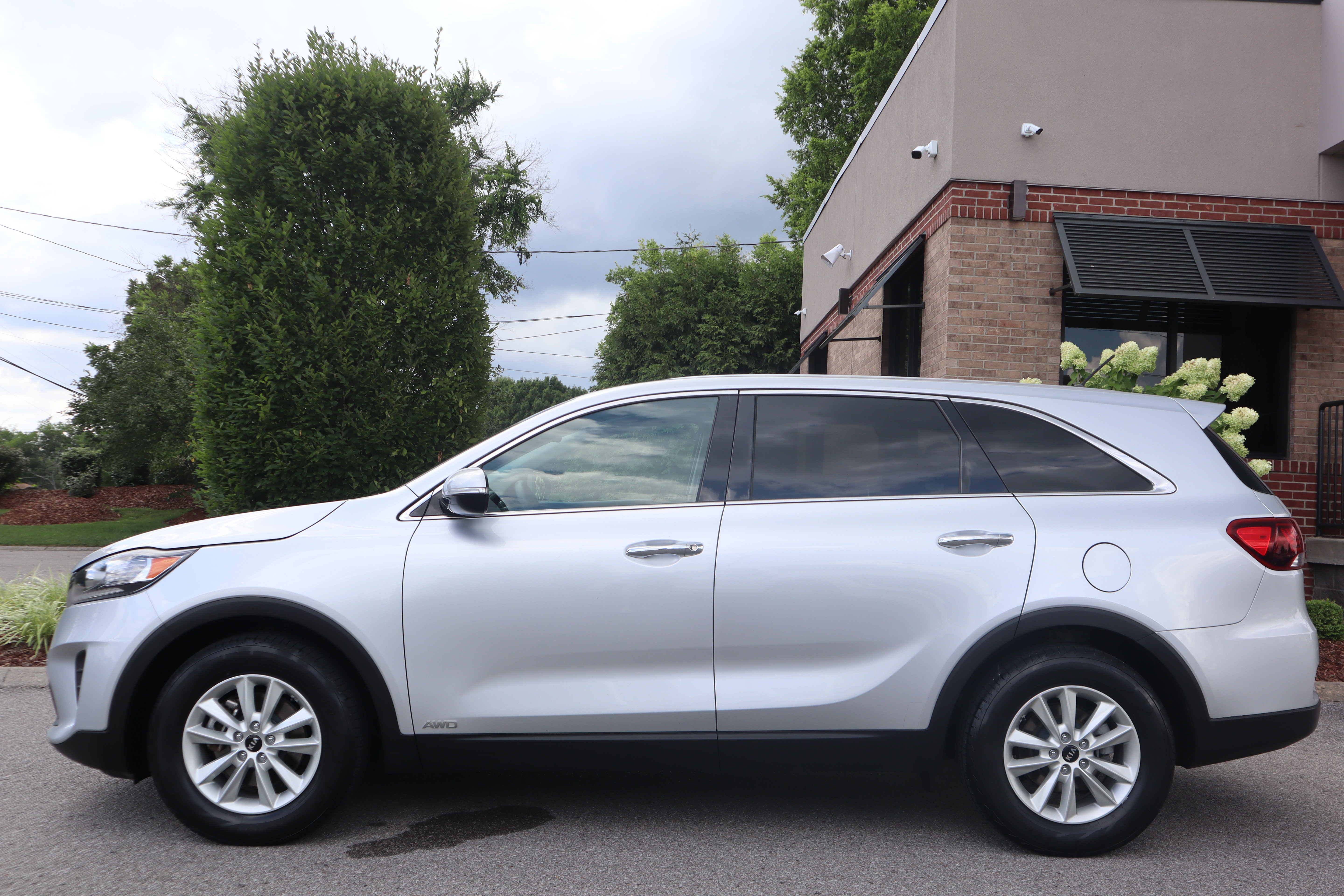 Used 2019 Kia Sorento AWD V6 image 10