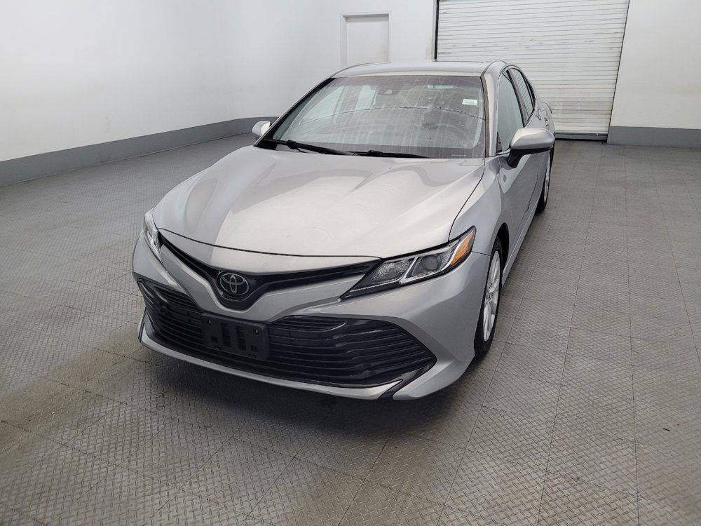 Used 2019 Toyota Camry LE image 15