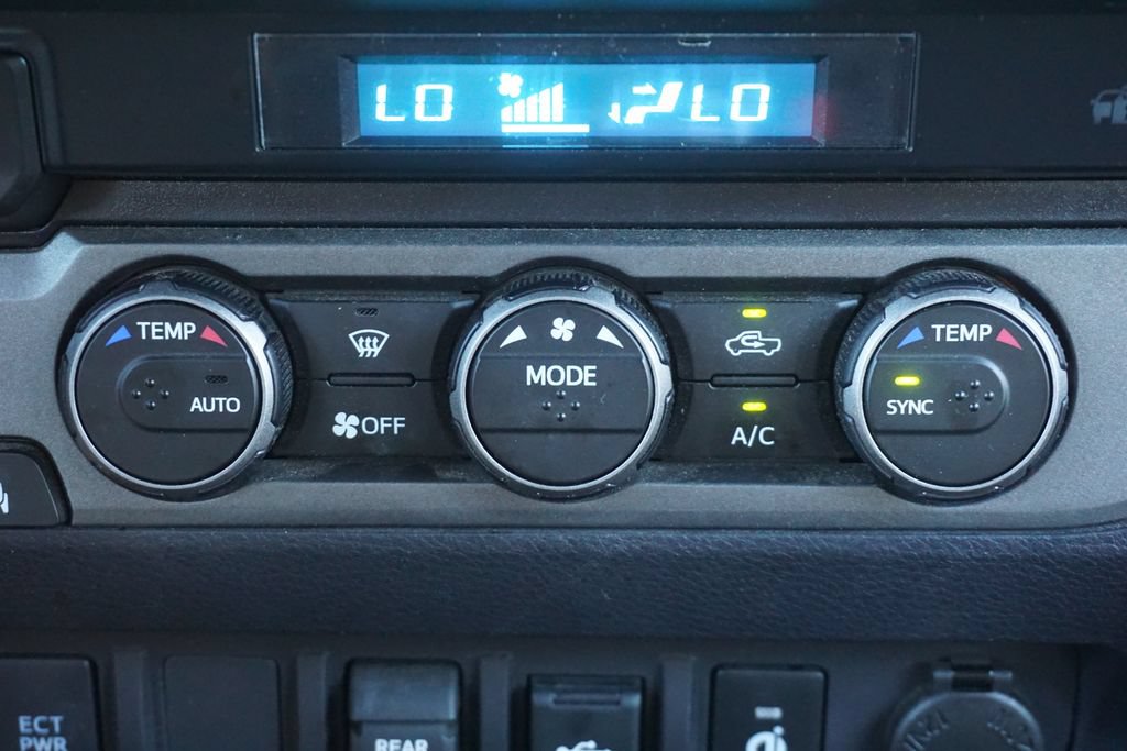 Certified 2023 Toyota Tacoma TRD Sport AWD/4WD image 11