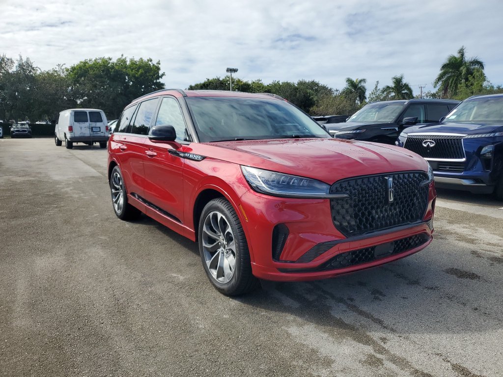 New 2025 Lincoln Aviator 2WD w/ Jet Appearance Package image 31