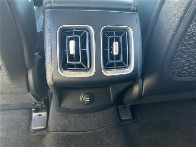 Used 2024 Kia Sorento S w/ Panoramic Sunroof Package FWD image 17