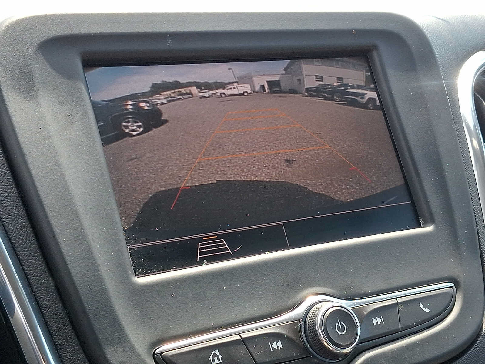Used 2023 Chevrolet Equinox LS w/ LPO, Floor Liner Package FWD image 16