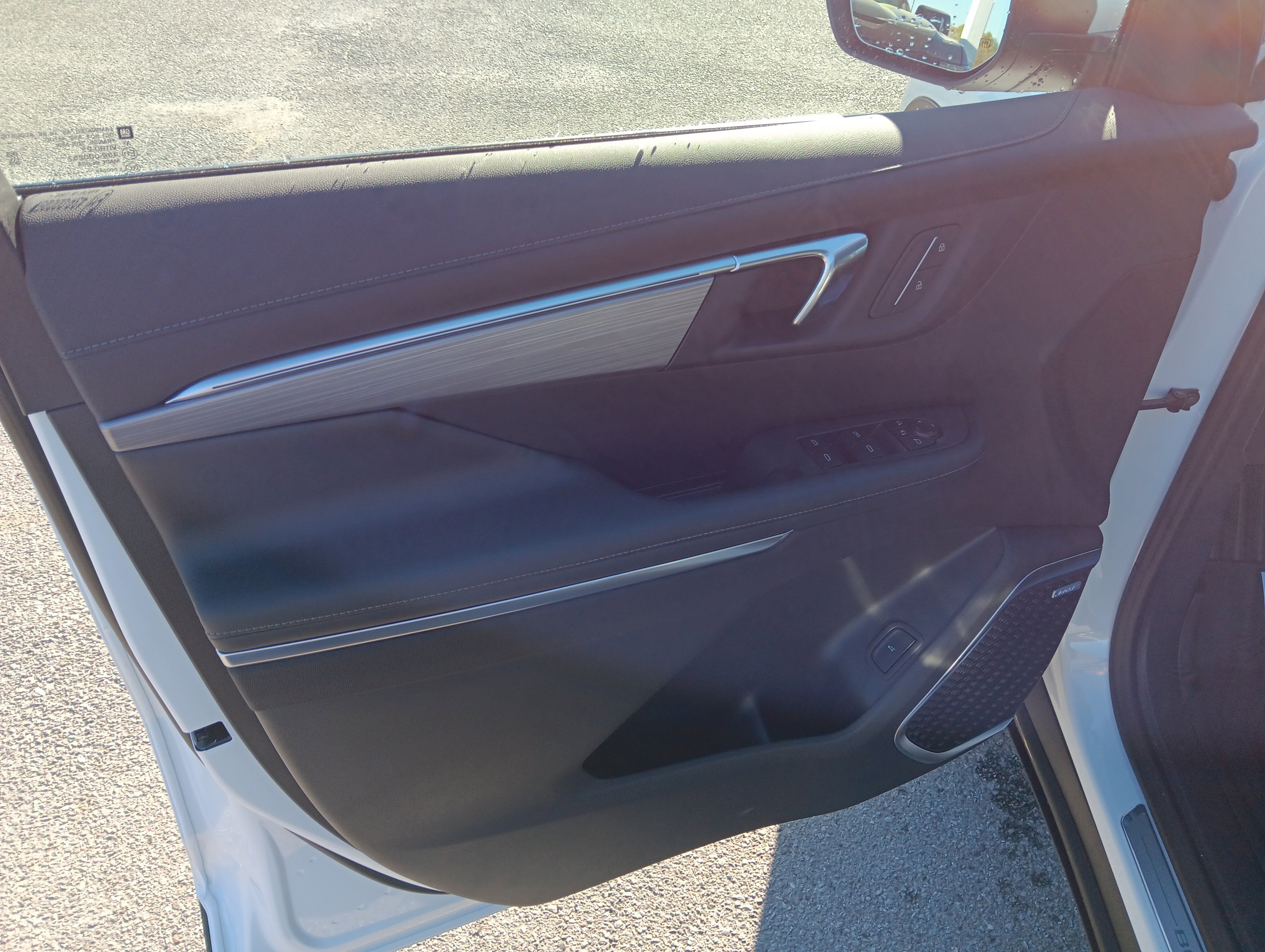 New 2026 Buick Enclave Preferred w/ LPO, Floor Liner Package image 8