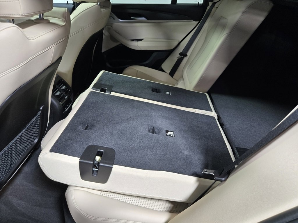 Used 2023 BMW X4 xDrive30i w/ M Sport Package image 38