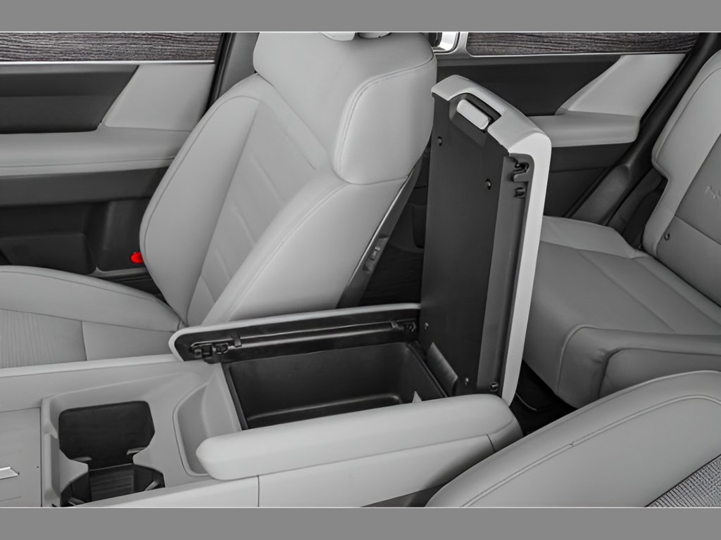 New 2026 Hyundai Santa Fe Limited FWD image 14