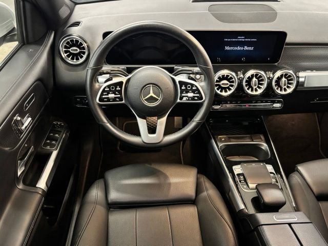 Used 2020 Mercedes-Benz GLB 250 image 11