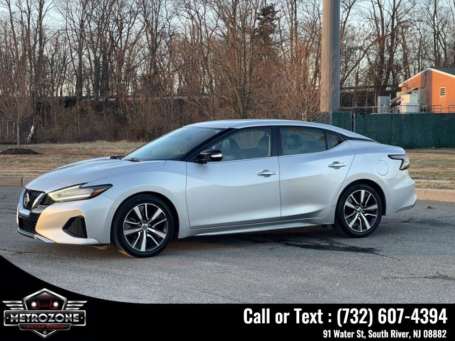 Used 2020 Nissan Maxima 3.5 SV w/ Floor Mat Group FWD image 5