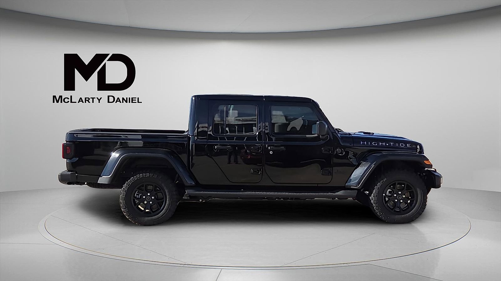 New 2025 Jeep Gladiator Sport image 6