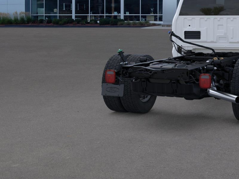 New 2026 Ford F550 4x4 Regular Cab Super Duty image 21