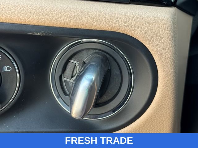 Used 2021 Porsche Macan AWD/4WD image 28