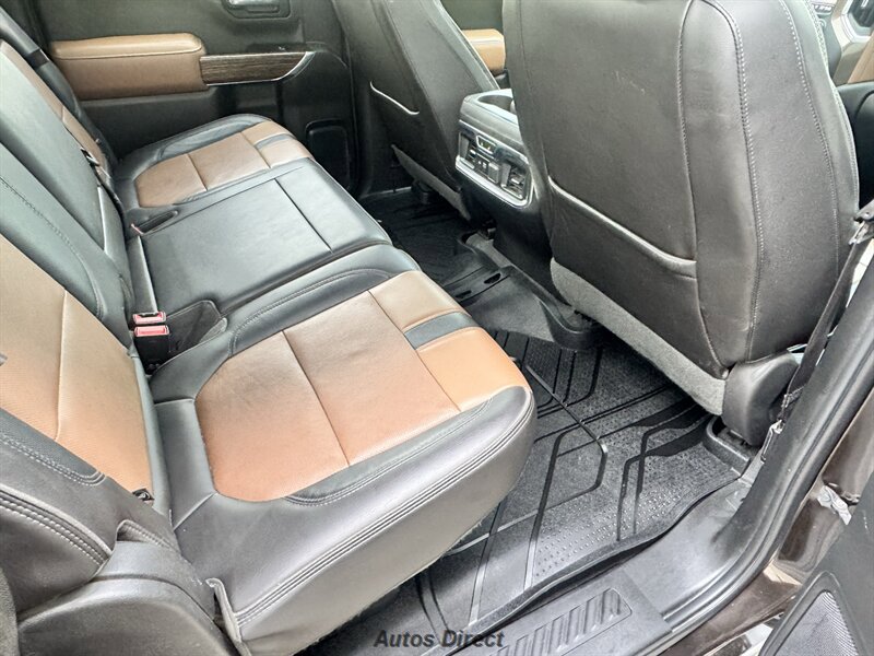 Used 2019 Chevrolet Silverado 1500 High Country w/ Technology Package AWD/4WD image 31