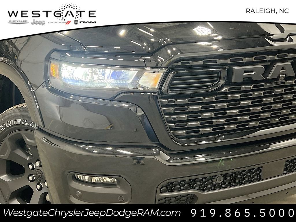 New 2026 RAM 1500 4x4 Crew Cab image 28