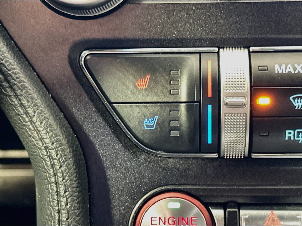 Used 2020 Ford Mustang GT Premium RWD image 23