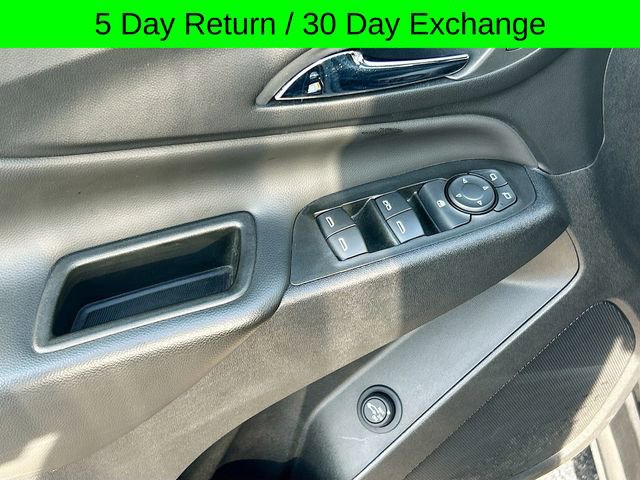Used 2022 Chevrolet Equinox LT AWD/4WD image 24