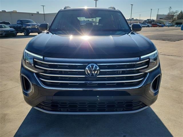 New 2025 Volkswagen Atlas SE image 8