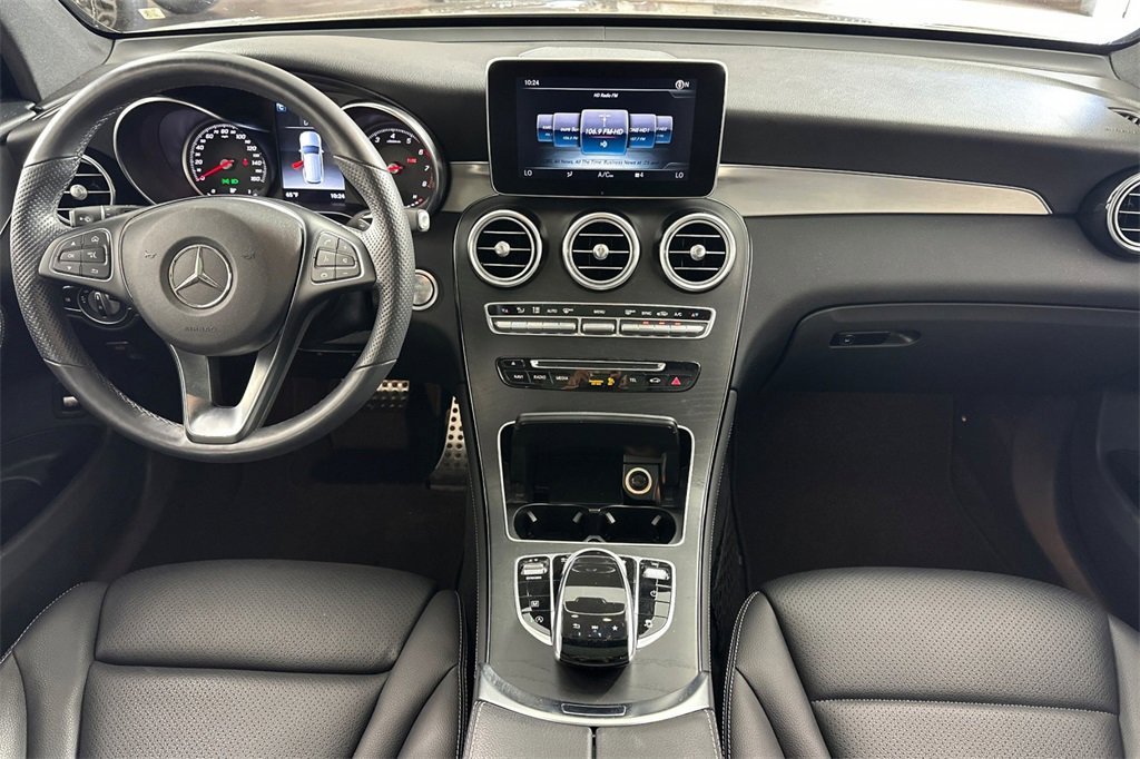 Used 2019 Mercedes-Benz GLC 300 4MATIC image 15
