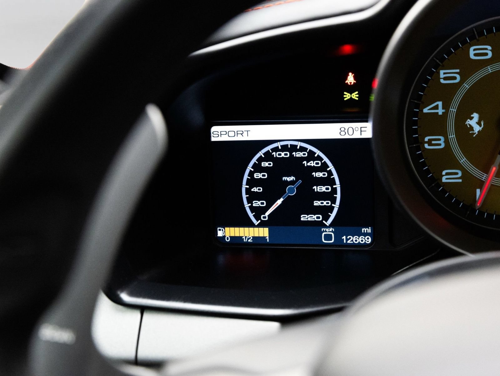 Used 2012 Ferrari 458 Italia Coupe RWD image 28