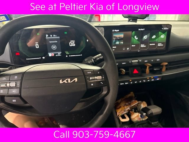 Certified 2025 Kia K4 FWD image 12