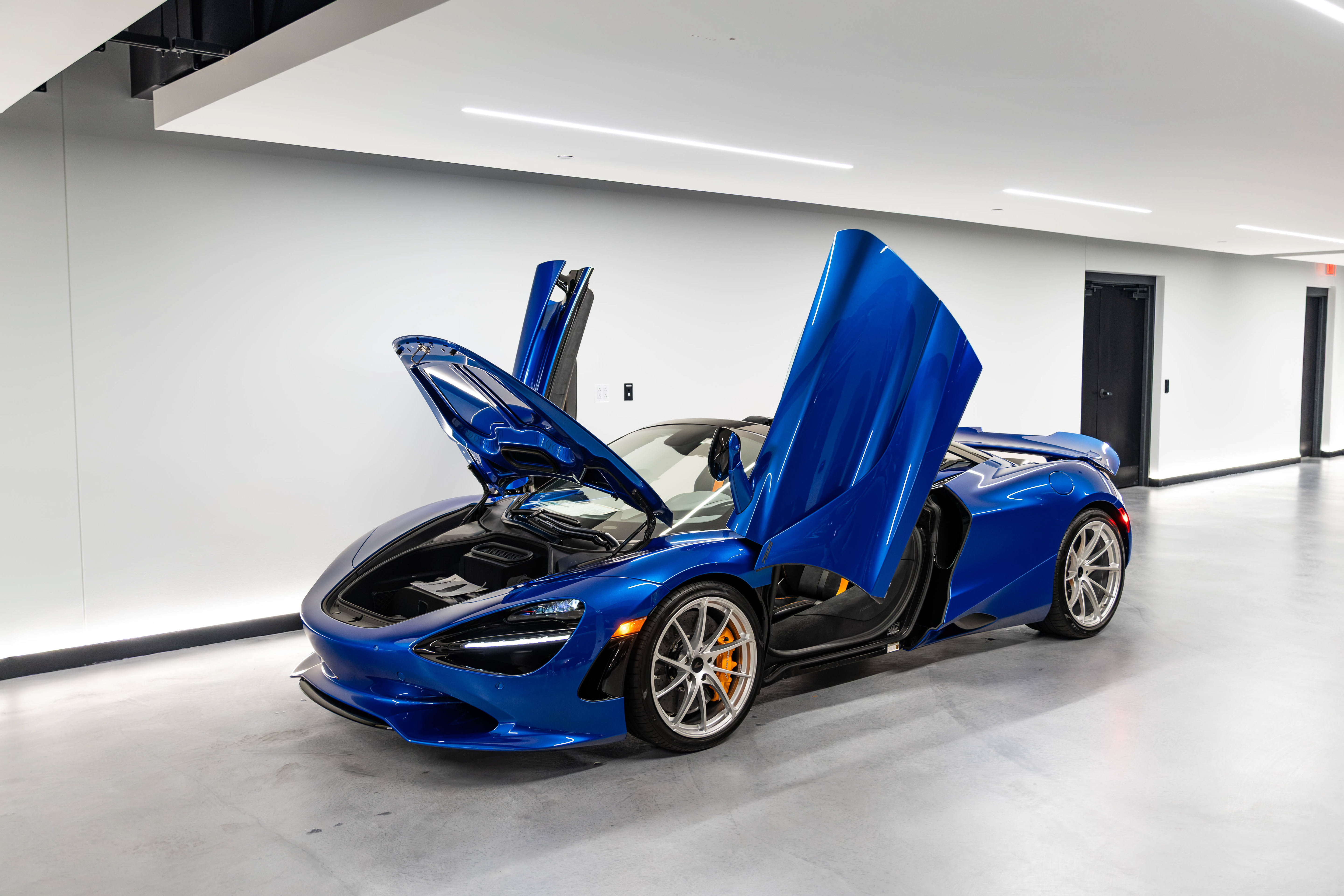 New 2027 McLaren 750S Spider RWD image 25