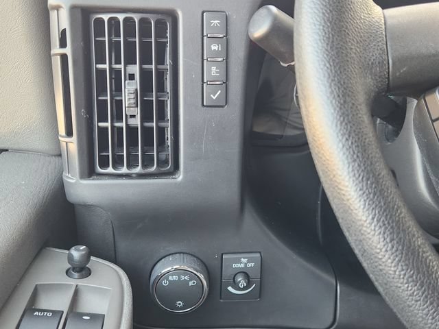 Used 2025 Chevrolet Express 2500 w/ Driver Convenience Package RWD image 25