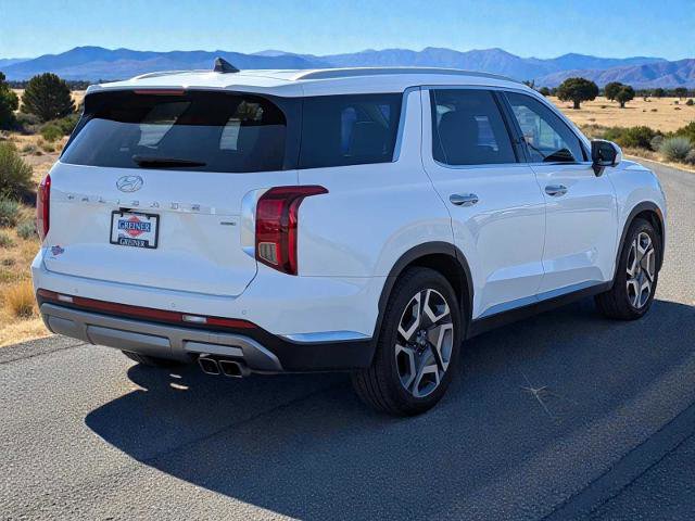 Used 2023 Hyundai Palisade Limited image 6