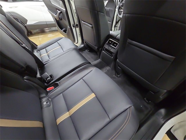 New 2026 MAZDA CX-70 3.3 Turbo w/ Premium Plus Pkg image 12