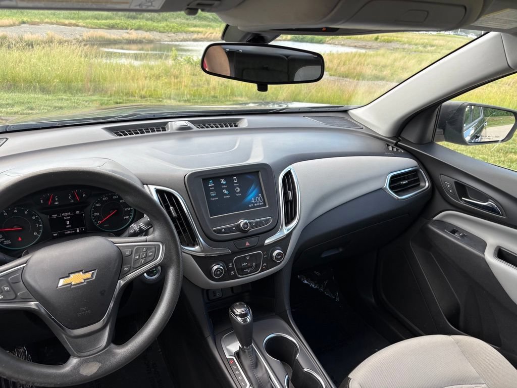 Used 2018 Chevrolet Equinox LS FWD image 41