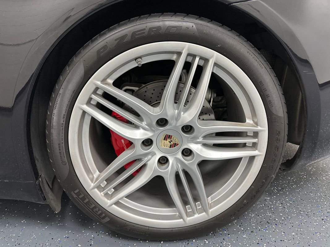 Used 2012 Porsche 911 Carrera S image 8