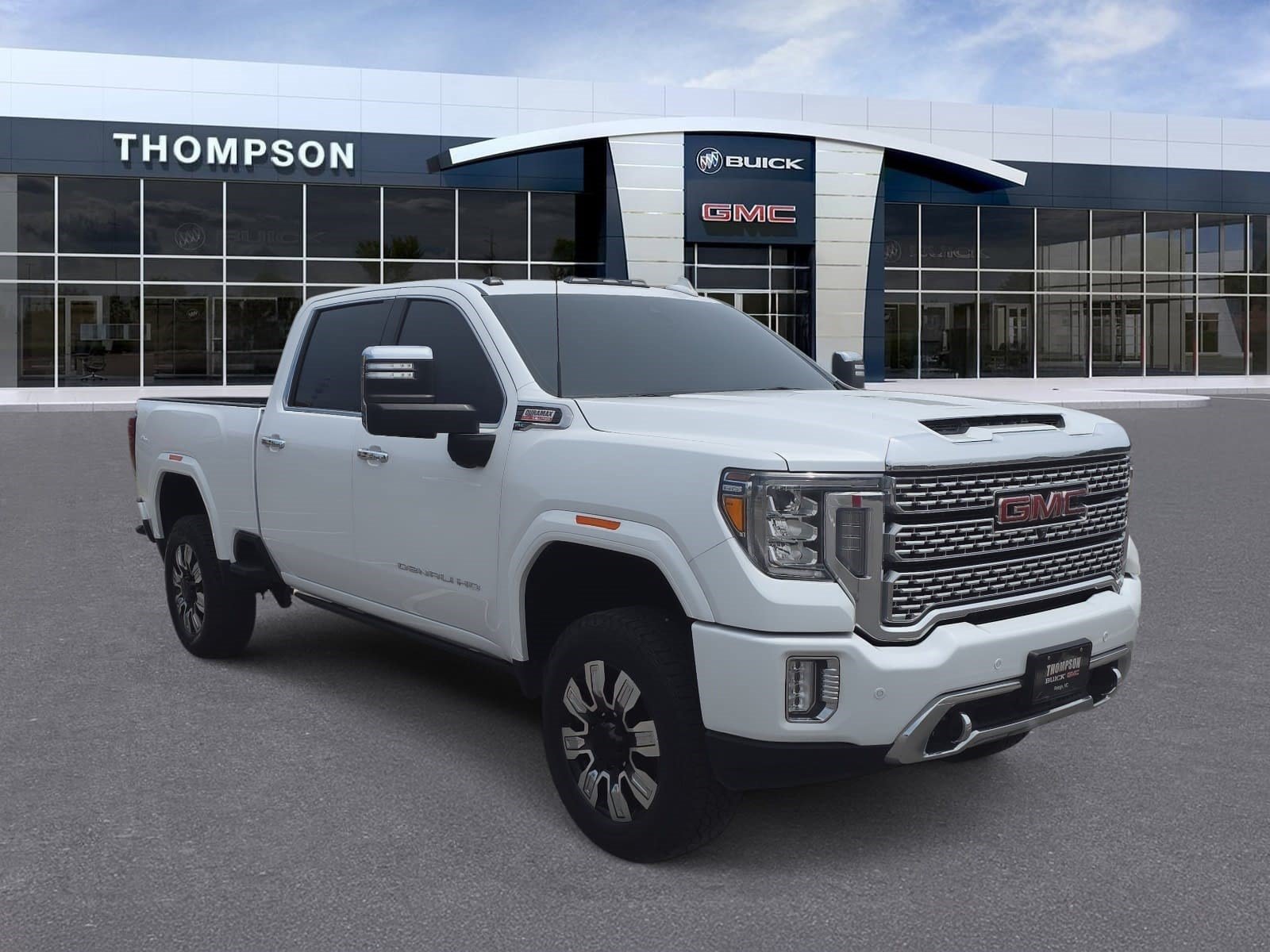 Used 2023 GMC Sierra 2500 Denali w/ Denali Ultimate Package AWD/4WD image 1