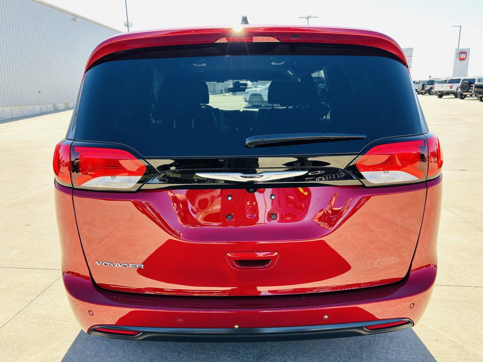 New 2026 Chrysler Voyager LX FWD image 38