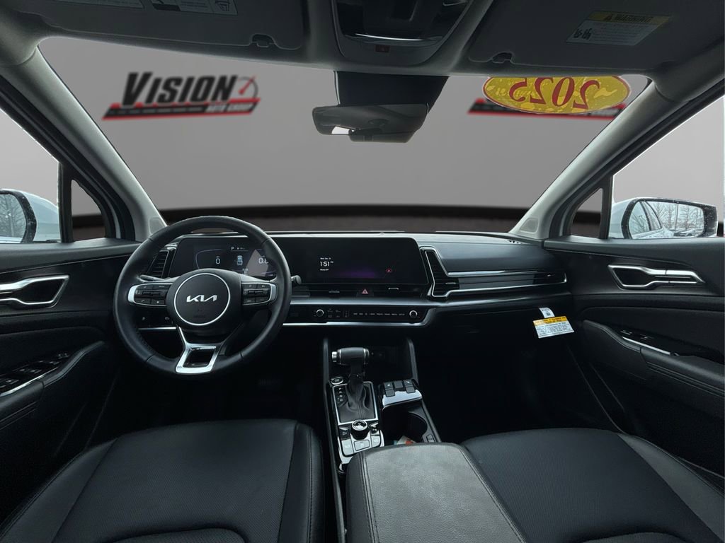 Used 2025 Kia Sportage EX w/ Premium Package image 27