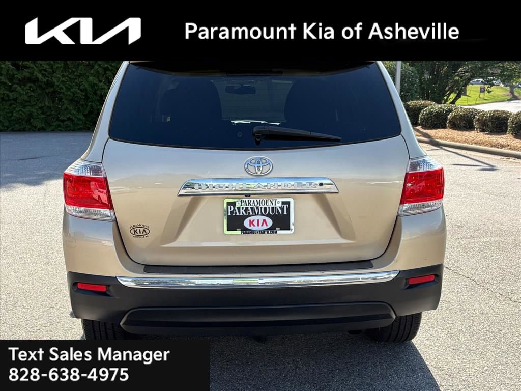 Used 2011 Toyota Highlander Limited w/ Tow Pkg image 5