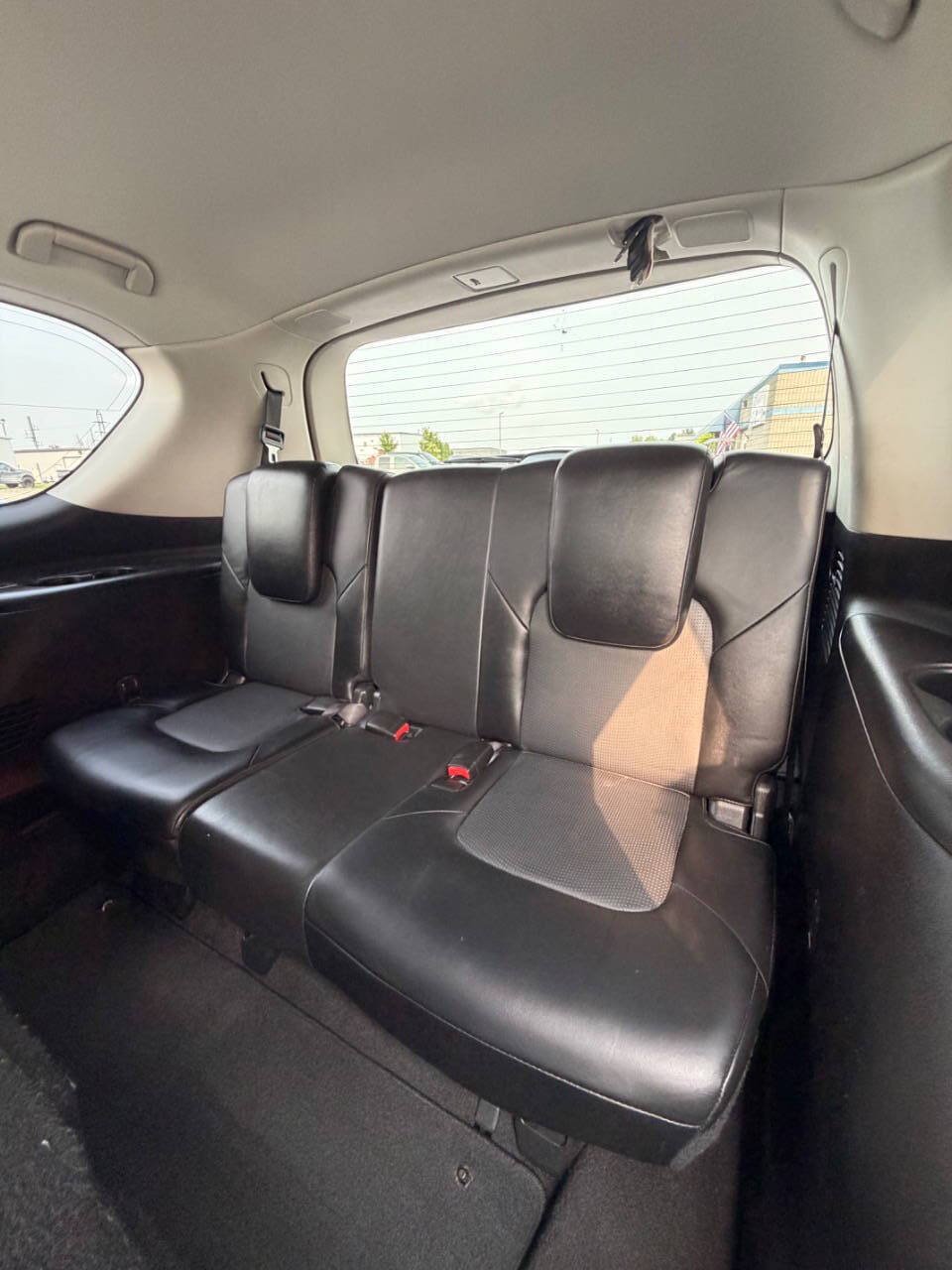 Used 2014 INFINITI QX80 4WD w/ Theater Package image 22