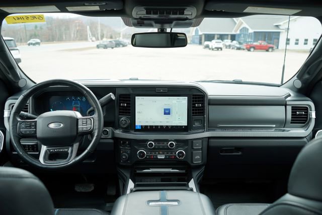 Used 2025 Ford F250 Platinum AWD/4WD image 17