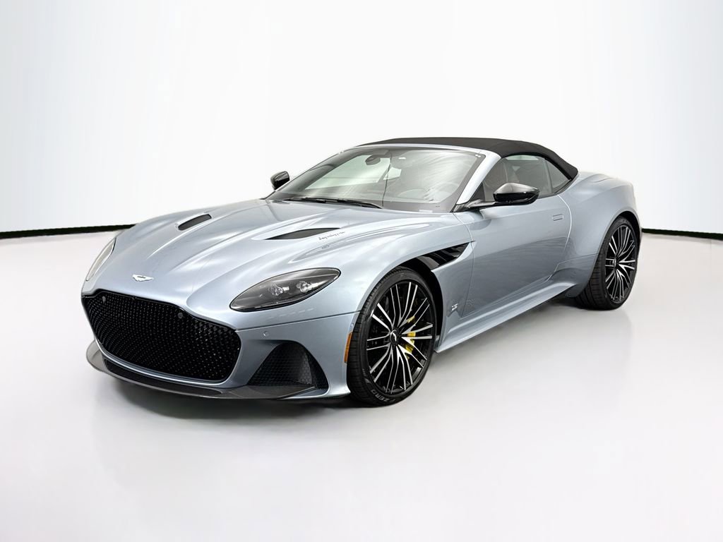 Used 2021 Aston Martin DBS Superleggera Volante image 9