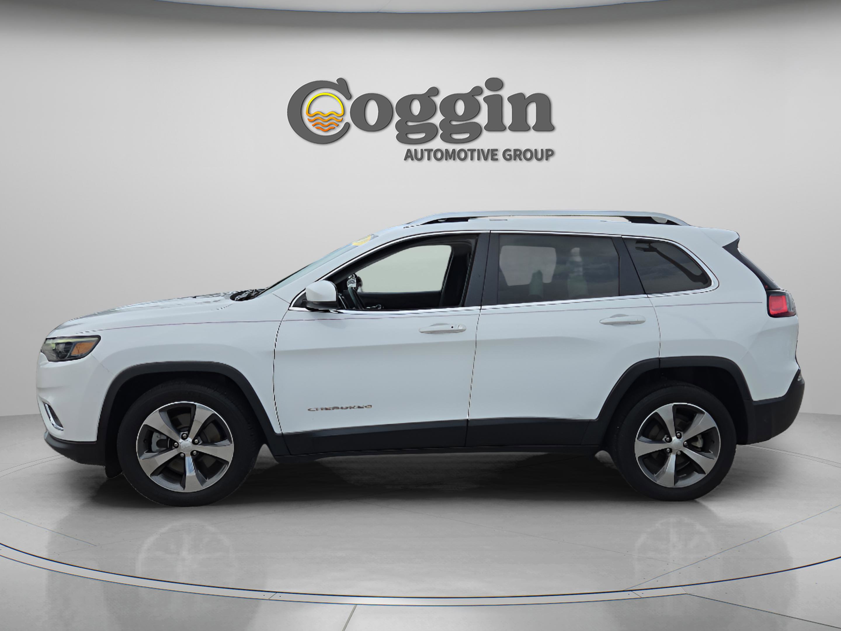 Used 2020 Jeep Cherokee Limited FWD image 2