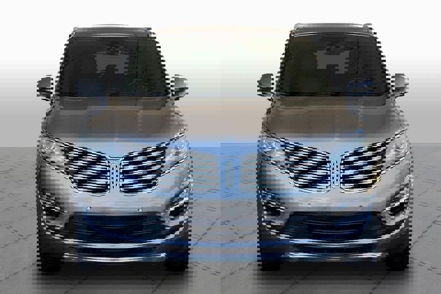 Used 2016 Lincoln MKC Reserve image 4