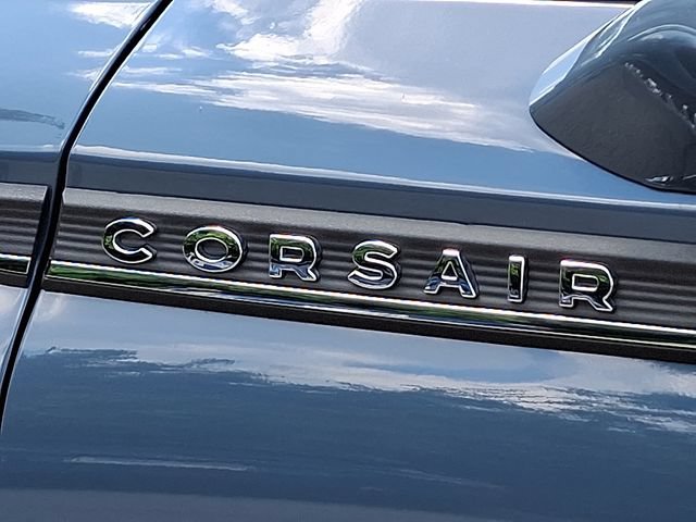 Used 2023 Lincoln Corsair Reserve w/ Equipment Group 201A AWD/4WD image 32