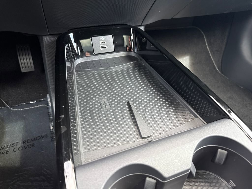 Certified 2025 Ford Mustang Mach-E GT image 22