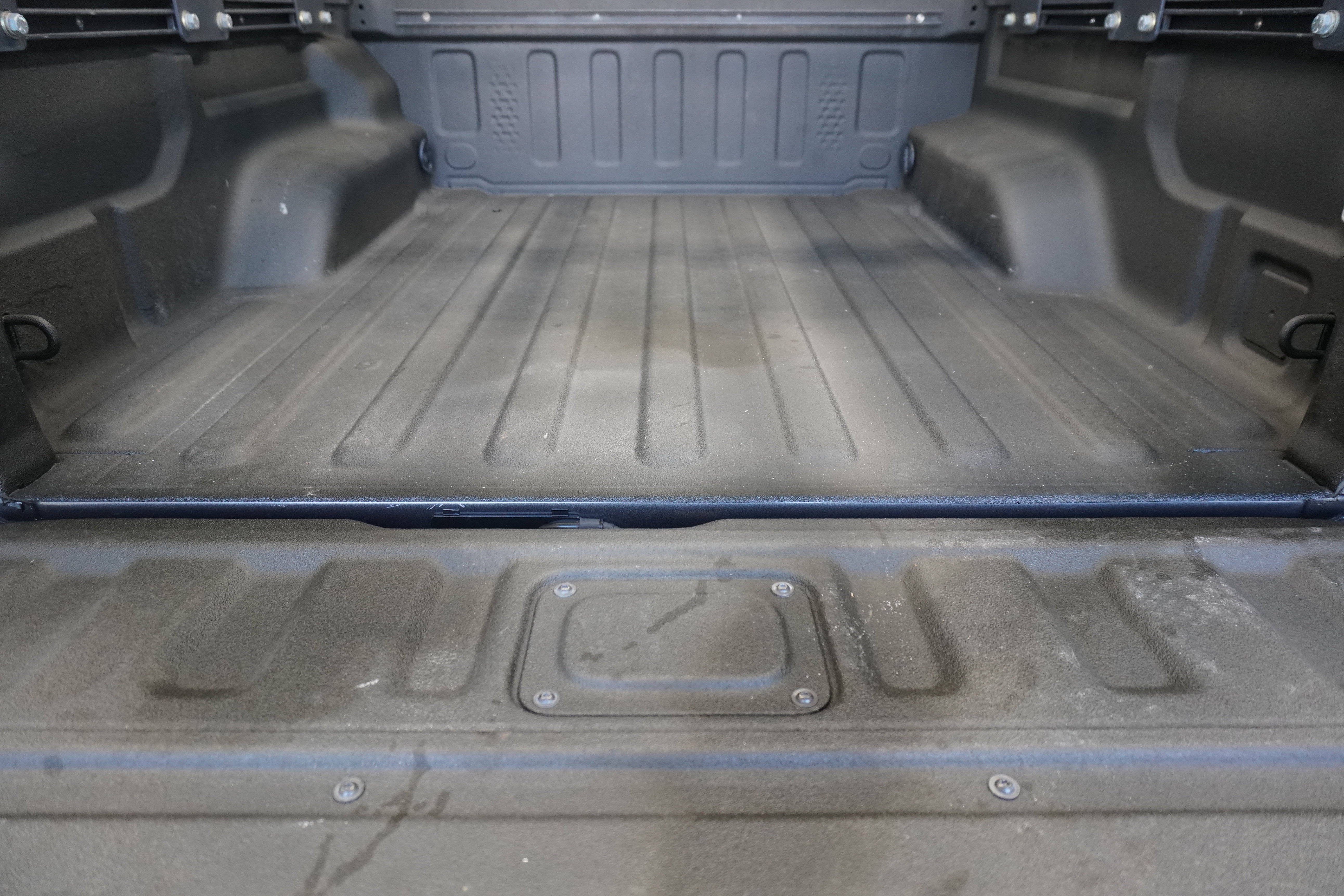 Used 2021 Jeep Gladiator Sport image 25