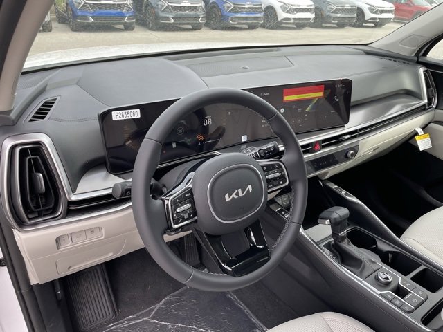New 2025 Kia Sorento EX image 7